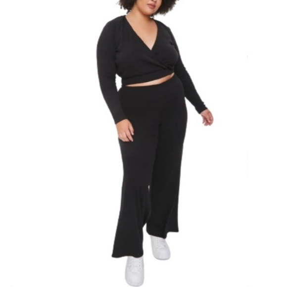 RIBBED KNIT ☆ MIDNITE BLACK ☆ 2-PIECE ☆ LOUNGE SET ☆ NWT - Picture 2 of 8